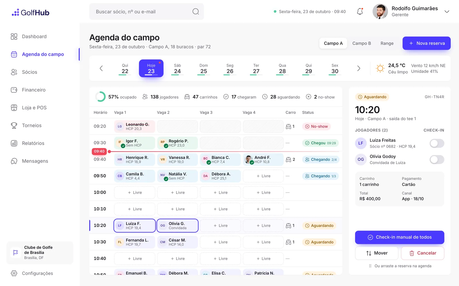 Course schedule: the week on top, a tee-time grid with four slots per time, each booking’s status and the panel for the 10:20 booking with manual check-in